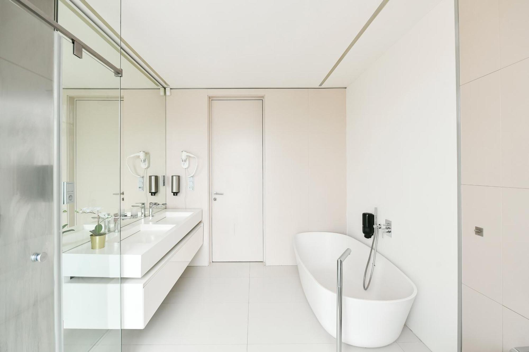 Appartamento Presidential Penthouse, 303m2, Jacuzzi On Terrace, Sauna, 6bdrm, 4bthrm, Ac, Lift *